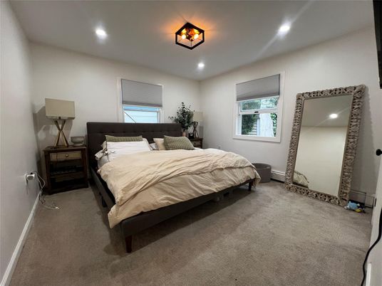 Bedroom, Interior, Recessed Lighting