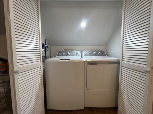 Interior, Recessed Lighting, Utility Closets, Washer