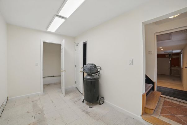 Interior, Recessed Lighting, Sauna Room