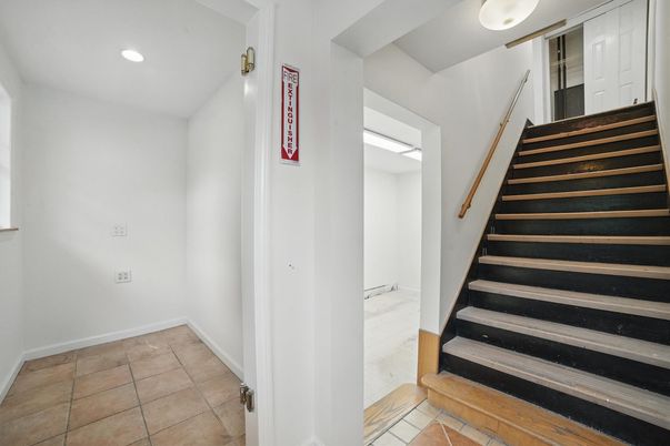 Interior, Recessed Lighting