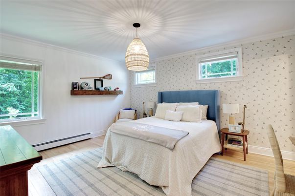 Bedroom, Interior, Pendant Lights, Wood Texture Flooring