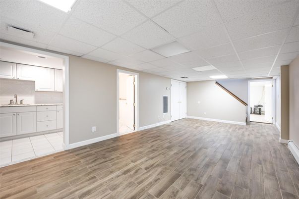 Empty room, Interior, Kitchen, Recessed Lighting, Wood Texture Flooring