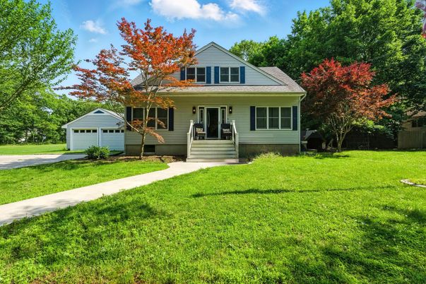 Backyard, Detached Garage, Exterior, Facade, Queen Anne Victorian