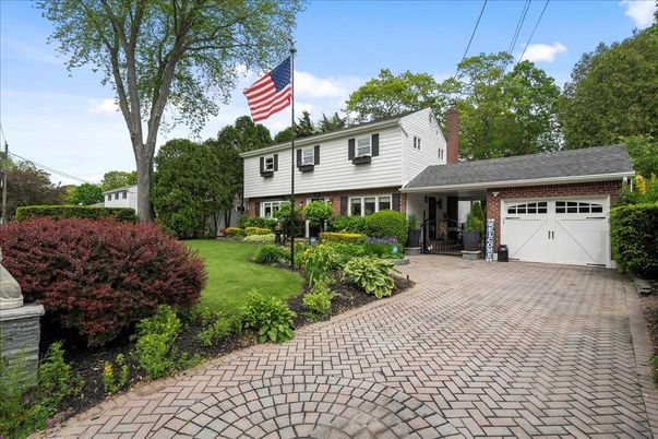 Attached, Exterior, Facade, Brick Facade, Cape Cod