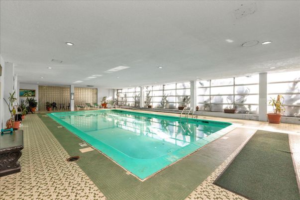 Interior, Pool, Recessed Lighting