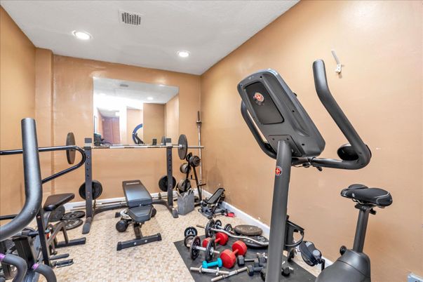 Fitness Equipment, Interior, Recessed Lighting