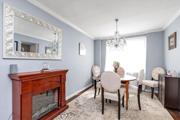 Chandelier, Dining room, Fireplace, Interior, Wood Texture Flooring
