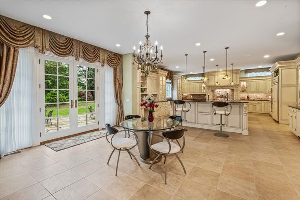 Chandelier, Dining room, Interior, Kitchen, Pendant Lights, Recessed Lighting