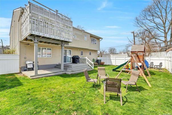 Backyard, Exterior, Playground
