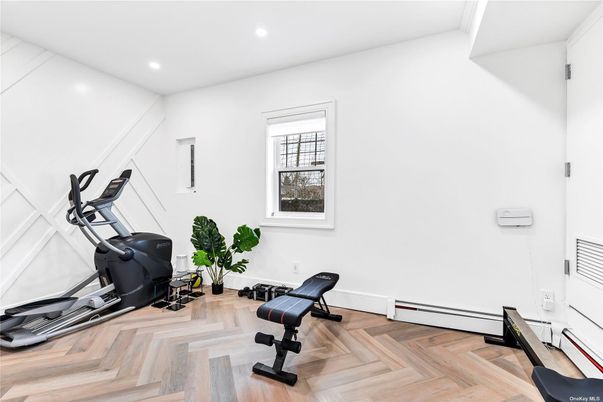 Fitness Equipment, Interior, Recessed Lighting, Wood Texture Flooring