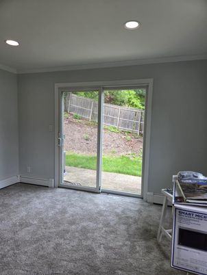 Empty room, Interior, Recessed Lighting