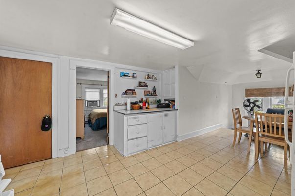 Dining room, Interior