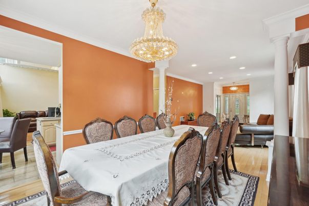 Chandelier, Dining room, Interior, Recessed Lighting, Wood Texture Flooring