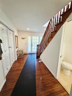 Bathroom, Interior, Recessed Lighting, Wood Texture Flooring