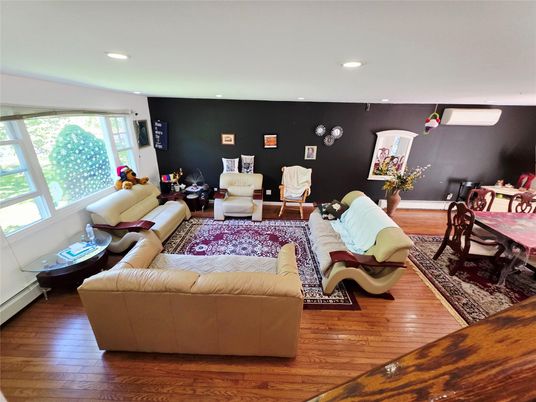 Dining room, Interior, Living room, Recessed Lighting, Wood Texture Flooring