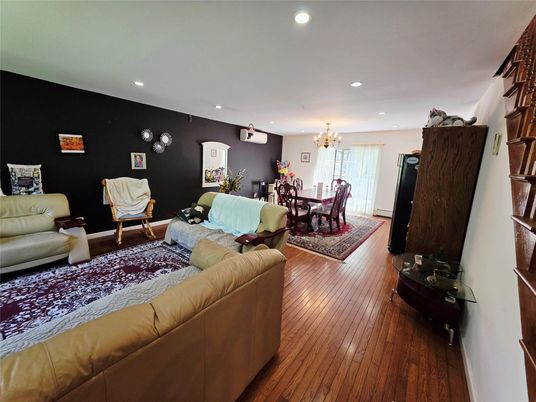 Chandelier, Dining room, Interior, Living room, Recessed Lighting, Wood Texture Flooring