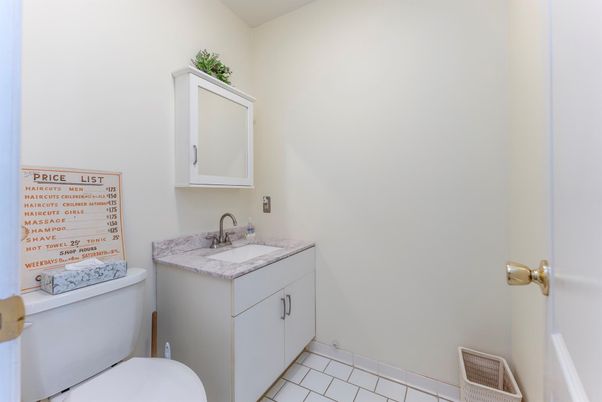 Bathroom, Interior