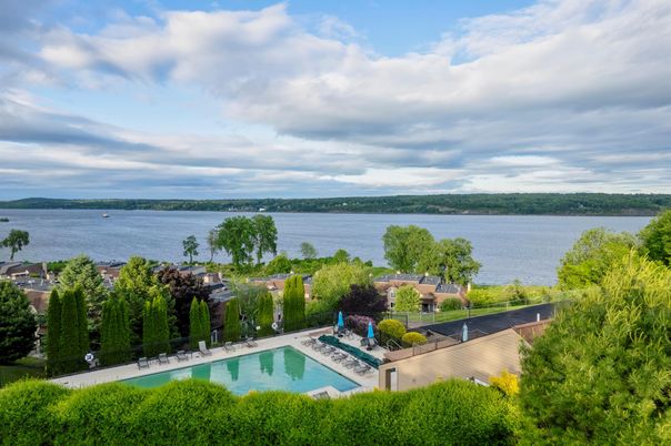 Exterior, Pool, Water