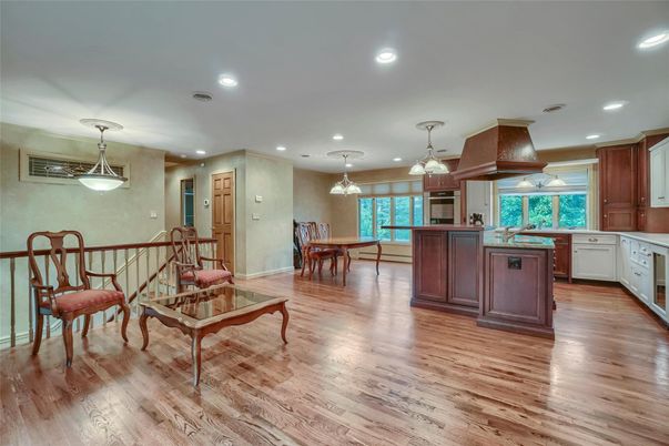 Dining room, Interior, Kitchen, Pendant Lights, Recessed Lighting, Wood Texture Flooring