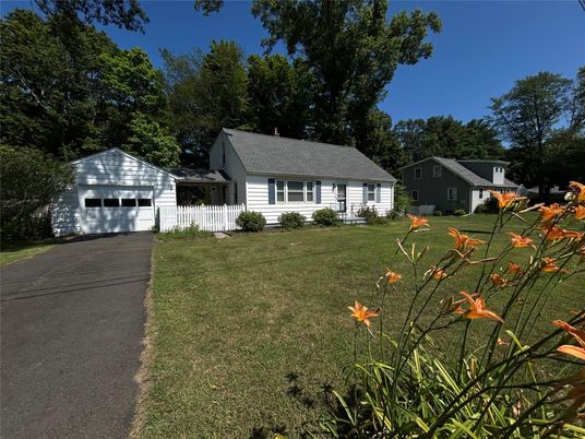 Backyard, Detached Garage, Exterior