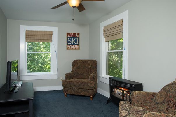Fireplace, Interior, Living room