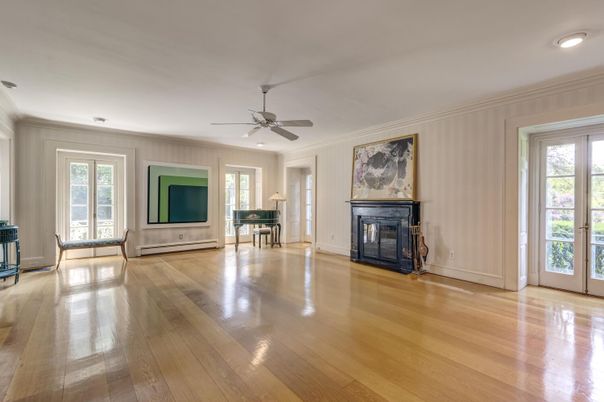 Empty room, Fireplace, Interior, Piano, Wood Texture Flooring
