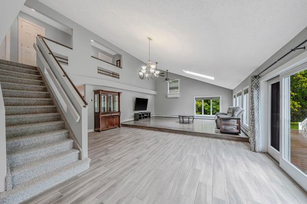 Chandelier, Interior, Wood Texture Flooring