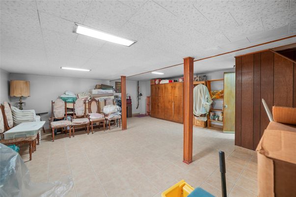 Interior, Recessed Lighting