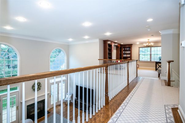 Chandelier, Interior, Recessed Lighting, Wood Texture Flooring