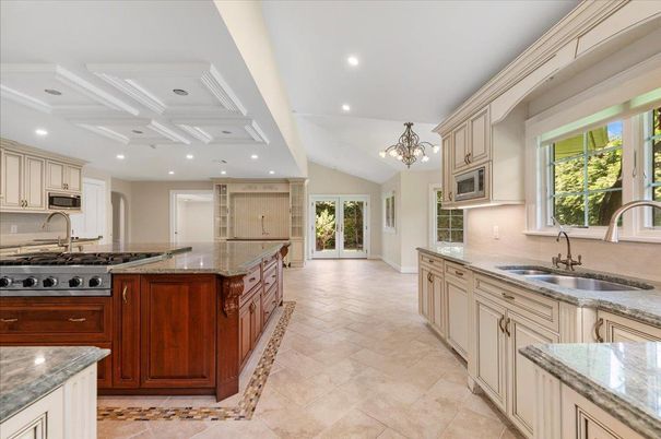 Chandelier, Interior, Kitchen, Pendant Lights, Recessed Lighting, Stainless Steel Appliances