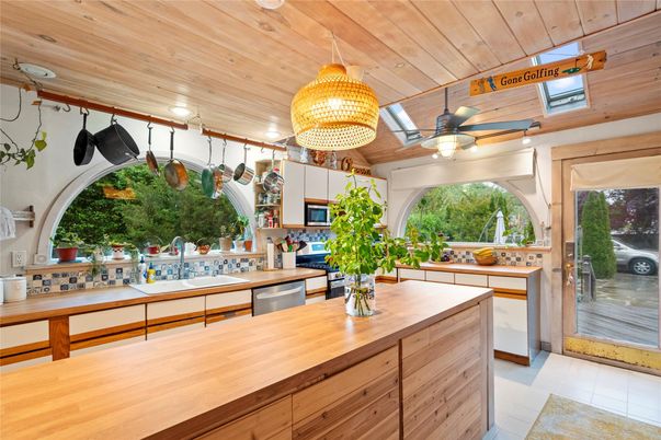 Interior, Kitchen, Wooden Ceilings