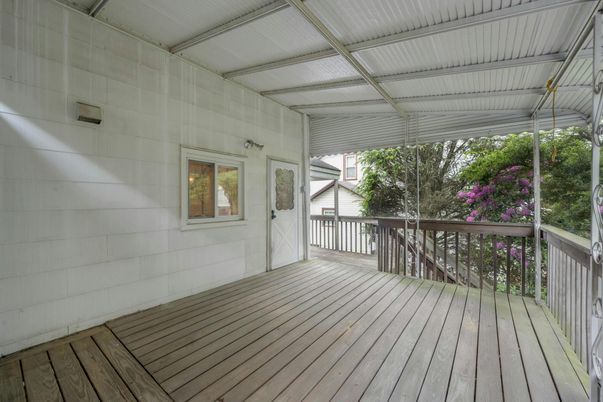 Exterior, Wood Texture Flooring
