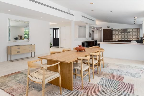 Dining room, Interior, Recessed Lighting