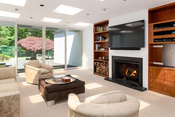 Fireplace, Interior, Living room, Recessed Lighting
