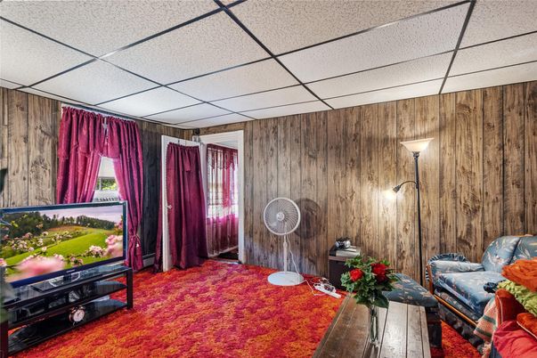 Interior, Wooden Walls