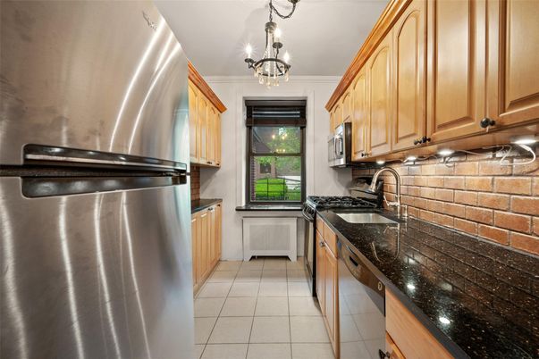 Interior, Kitchen, Pendant Lights