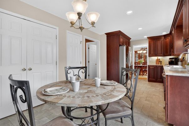 Chandelier, Dining room, Interior, Kitchen, Recessed Lighting