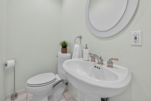 Bathroom, Interior