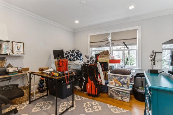 Home Office, Interior, Recessed Lighting, Wood Texture Flooring