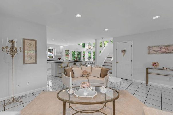 Interior, Kitchen, Living room, Recessed Lighting
