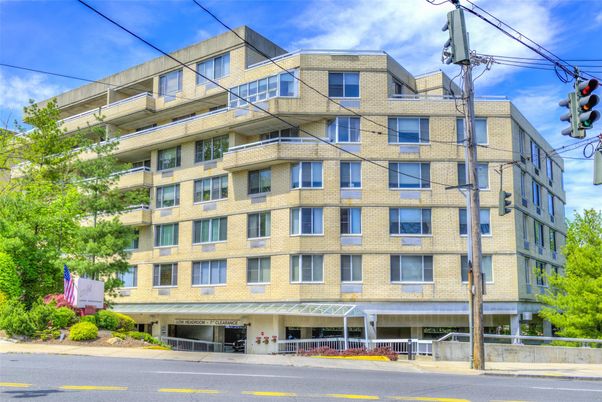 Exterior, Facade, Condo Building