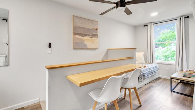Home Office, Interior, Recessed Lighting, Wood Texture Flooring