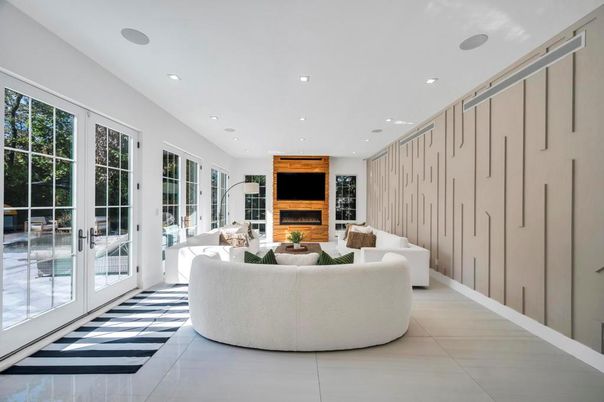 Fireplace, Interior, Living room, Recessed Lighting