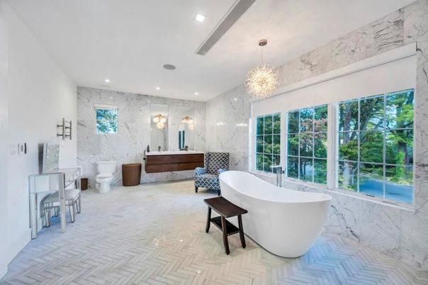 Bathroom, Chandelier, Free Standing Baths, Interior, Marble Walls, Recessed Lighting