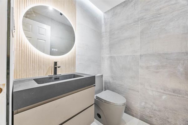 Bathroom, Interior