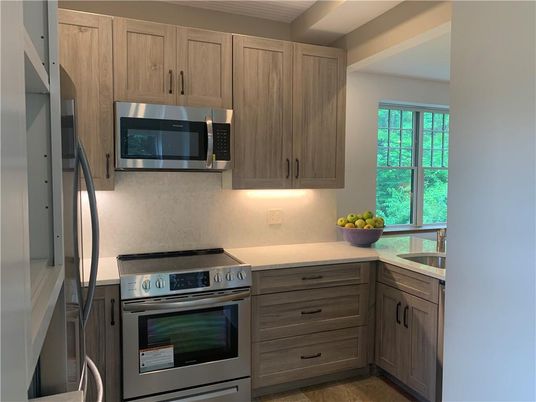 Interior, Kitchen, Stainless Steel Appliances