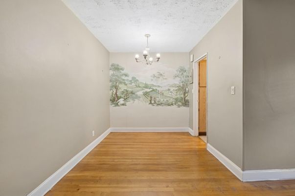 Chandelier, Empty room, Interior, Wood Texture Flooring