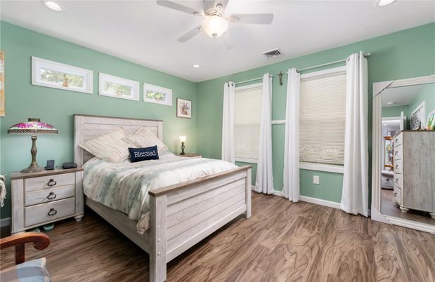 Bedroom, Interior, Recessed Lighting, Wood Texture Flooring