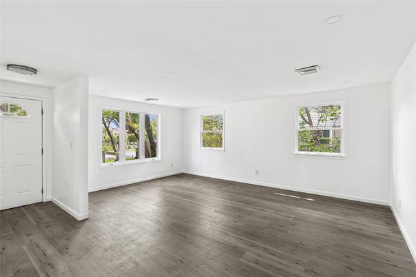 Empty room, Interior, Recessed Lighting, Wood Texture Flooring