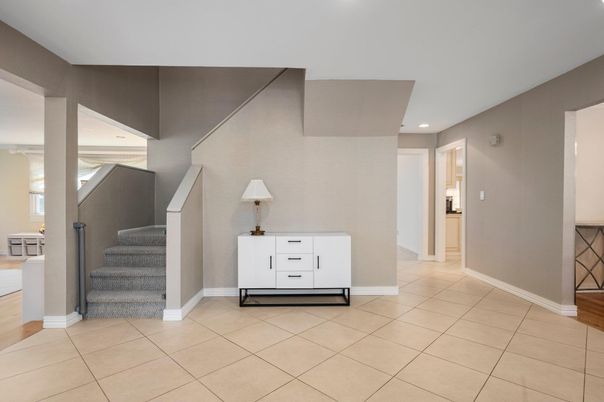 Interior, Recessed Lighting